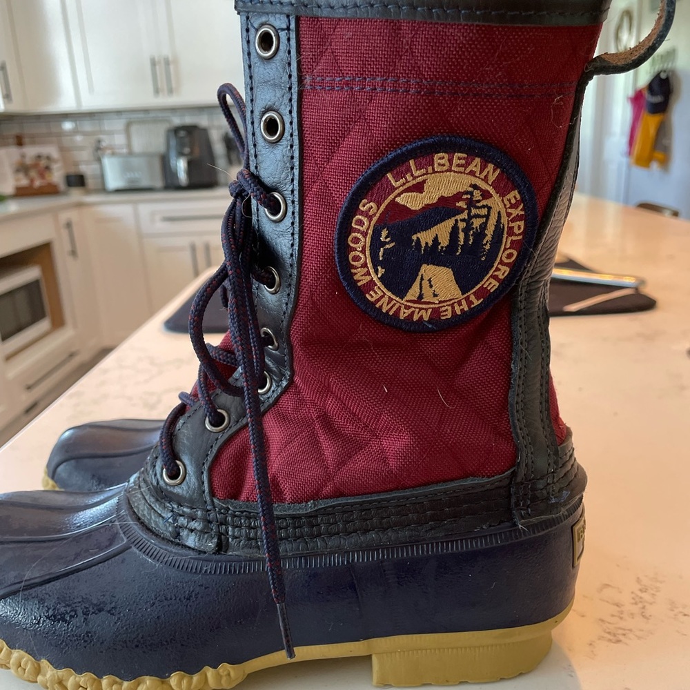 LL Bean Womens Boots size 9